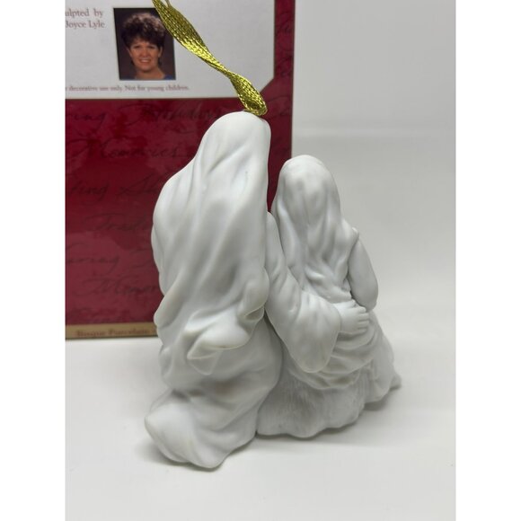 VTG 1997 Hallmark Keepsake Nativity Ornament "God's Gift of Love" by Joyce Lyle - Picture 6 of 6